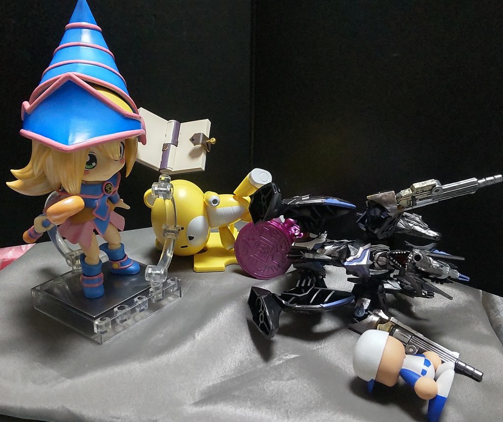 黒・魔・導・爆・裂・波!!(ブラックバーニング)グォワァァァァああ!!!※遊戯王ではよくある光景です。