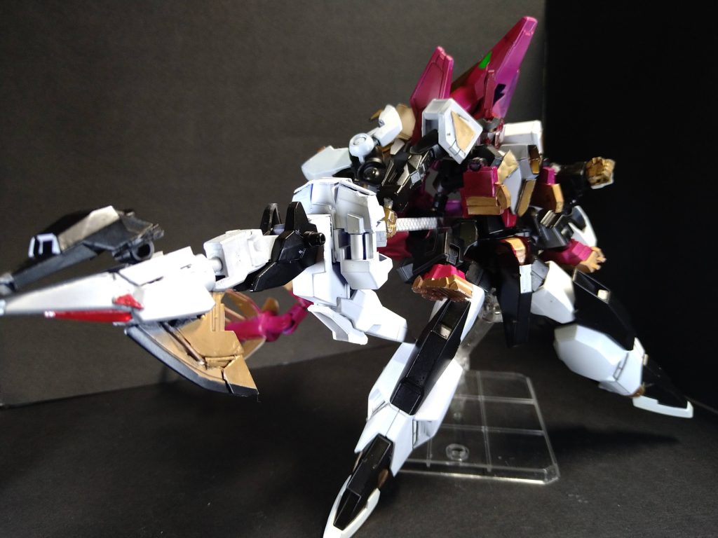 合体直後の決めポーズ