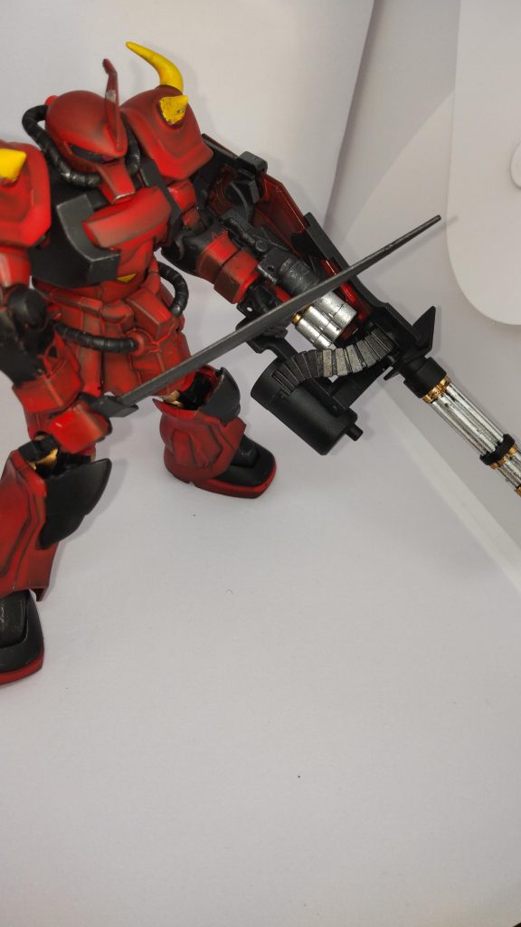 HG ジョニーライデン専用グフカスタム–5枚目/制作者：ウナギ