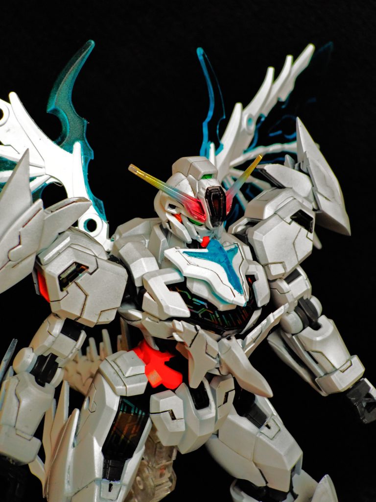 特に胸部がお気に入りです