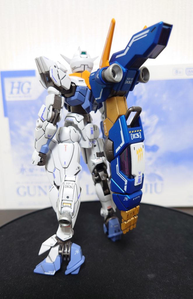 素立ち背面です。