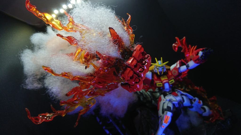 炎でデカイパンチ迫力を表現しました!この一撃で終わらせるシーンです