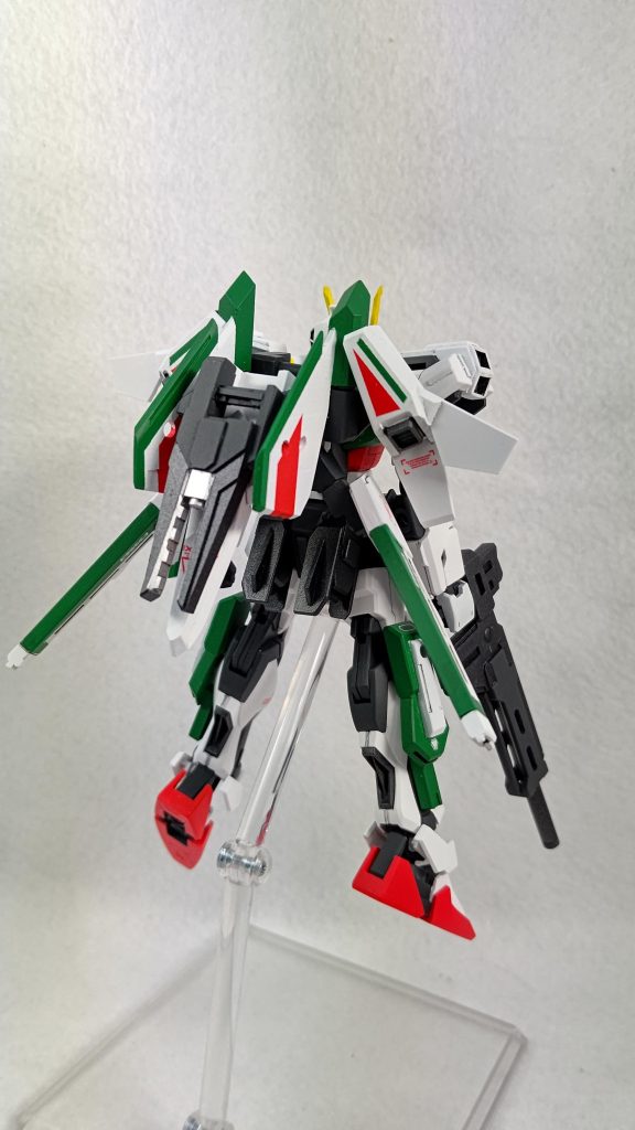 リアストライカーと装備類もスクラッチで作成しています