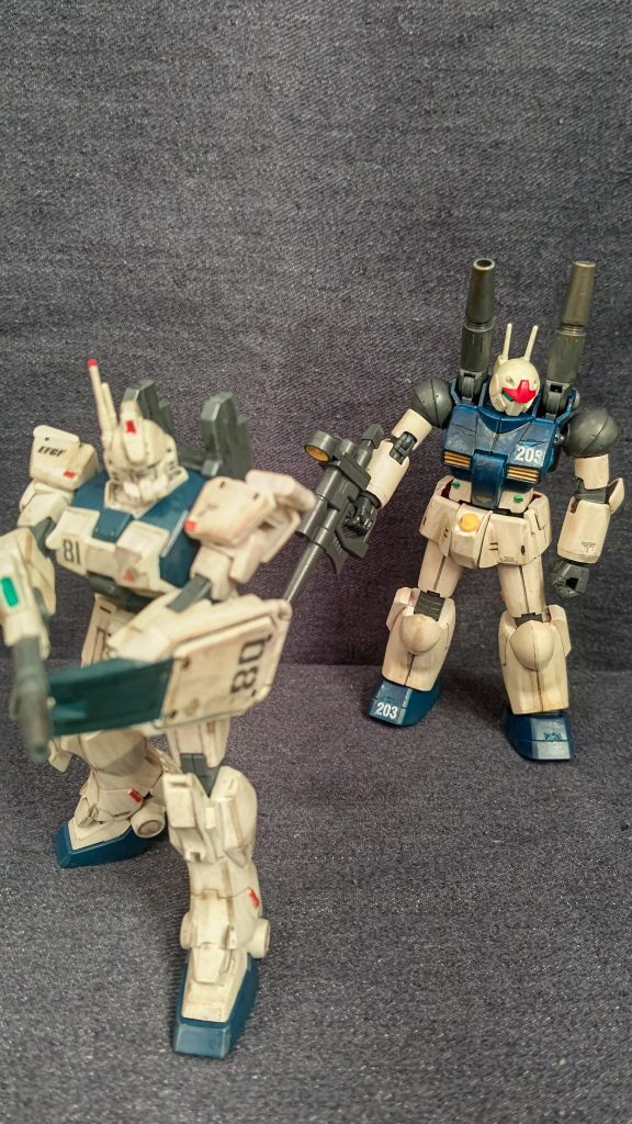 アムロが援護するという贅沢な布陣です。