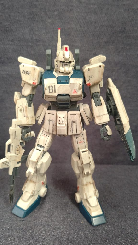 正面 アゴの赤、塗り忘れてます