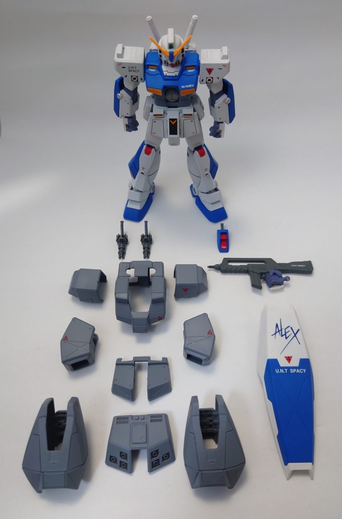 塗装は基本クレオスの水性ホビーカラーで、白…エアリアルホワイト青…クリアブルー+白+コバルトブルーチョバムアーマー…タミヤアクリル舞鶴工廠グレイライフルなど…軍艦色2こんな感じです。エアリアルホワイト、いい白だ。デカールはGFFを参考にしています。 2004年発売ということで、そろそろリヴァイブがかかりそうではありますが…トリスタンでまさかのそのまま流用だったので、しばらくは現役かもしれませんね。しかし顔の造形など本当にこのままでも十分なところも多いし、何より安いのでこれからも多くの方に手にとっていただきたいキットです。