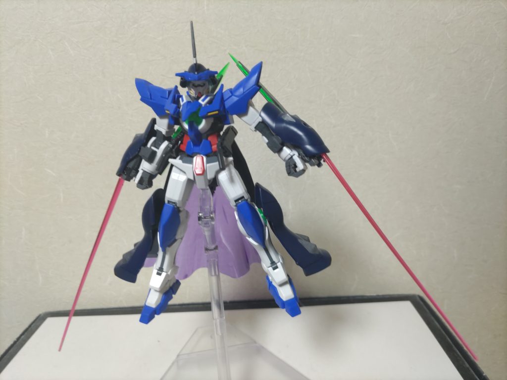 GNソード蒼両腕の武装。ライフル、ソード、ビームサーベル機能があるガントレット