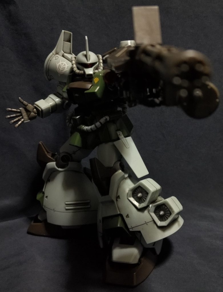 ガトリングシールドを構えて。以上です、年初から、お目汚し失礼しました。