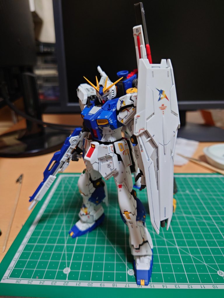 ららぽーとガンダム–2枚目/制作者：噂のえぐ