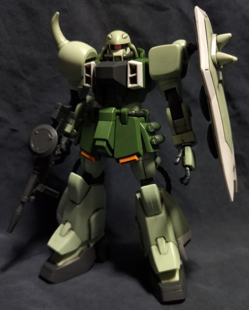 スミ入れと、部分塗装程度です。