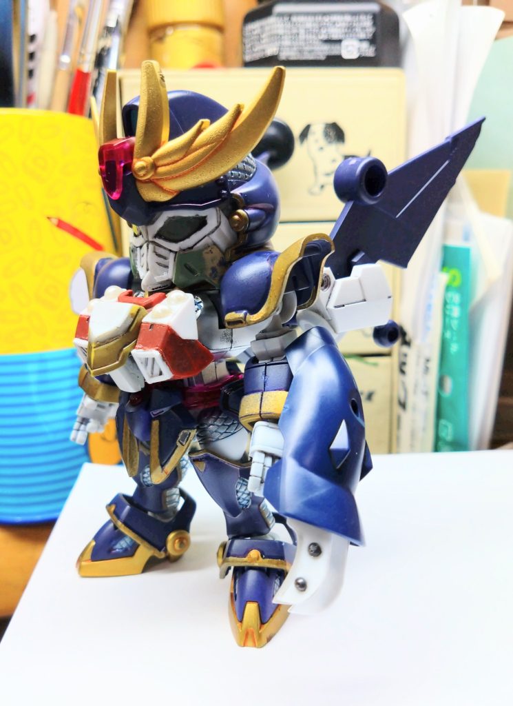 制作途中。余談ですけど。アマクサは、X2を解析することで作られた機体なのですが。木星の(当時の)技術ではXスラスターを再現出来なかったため、背部のスラスターは2機なのだそうです。後に、レコードブレイカーの技術を使って作られるのが、あのファントムなんですよね。