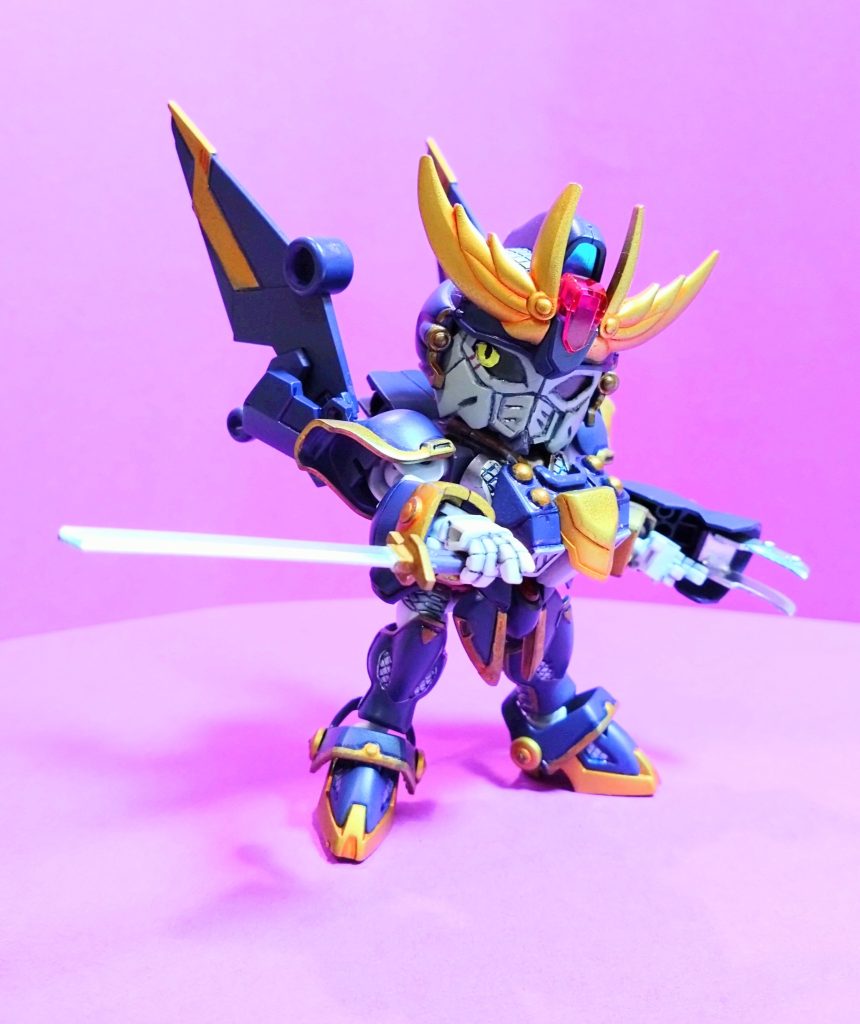 アヤメさんのお忍び機体ということで。武装も若干変更。スタンダードな忍刀。