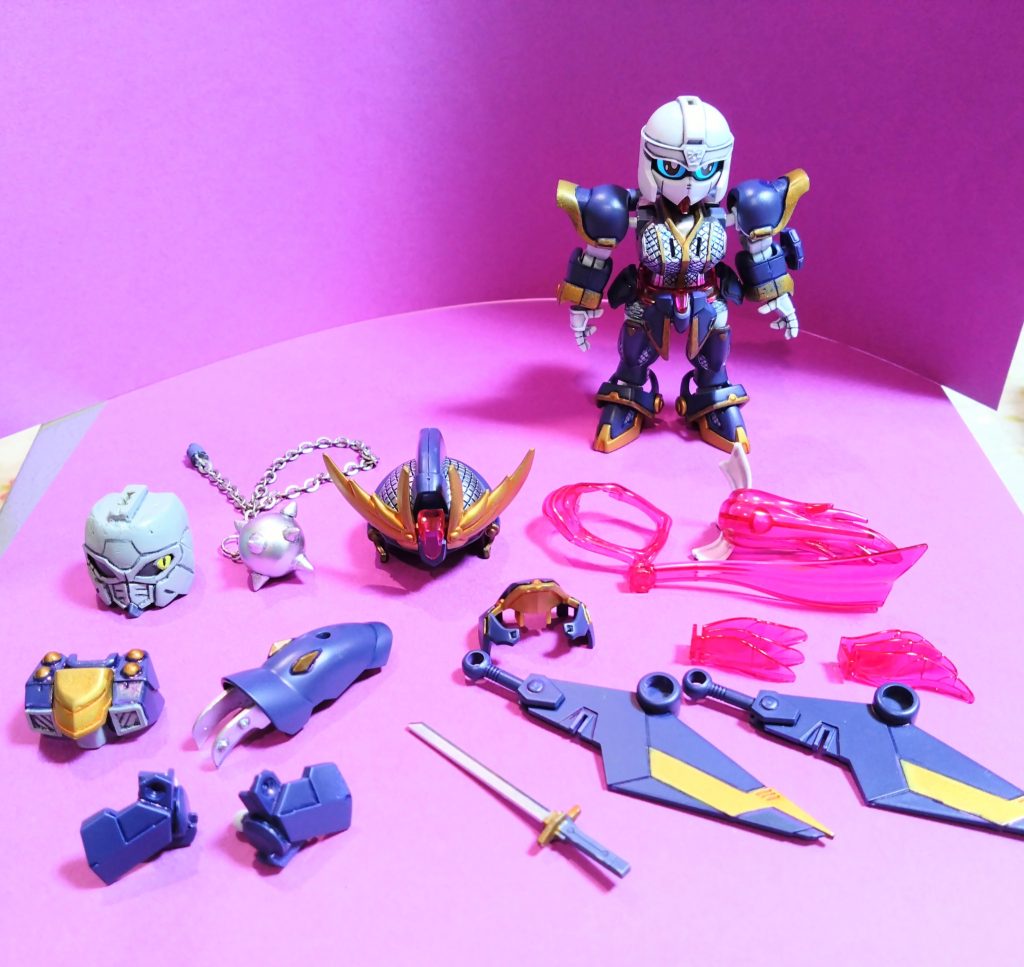 パーツ展開図。当初は、サクッと部分塗装でお手軽に作るつもりだったんですけど。久々に、パーツを(しかも目のパーツ)一時紛失しまして💧探してる時は見つからず。後日、何食わぬ顔で案の定パーツは出てくるのですが😅無くした(と思っている)時に、悪魔が囁いたのです。ならば、新しい顔を作ってしまえばいいのサ、と………wヘッ、ちょうど体が温まってきたトコロだぜ👍(笑)新年一発目の年明けガンプラ。あと、気付いたらビルドメタバース機体だったので。ついでにビルドコンに参加させていただきます。w