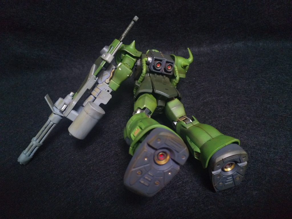 バックショットその2…というより転倒。細かいところは100均マーカー使いました。想像以上の発色に驚きました。もっと塗り分けてもよかったかも…。最後までご覧いただきありがとうございました。