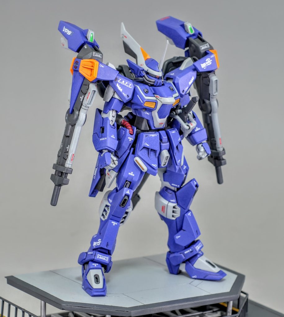 ターミナルの技術者が余っていたインジャのパーツでシグーDAを完全なものにしようと勝手に趣味で改修した設定です。