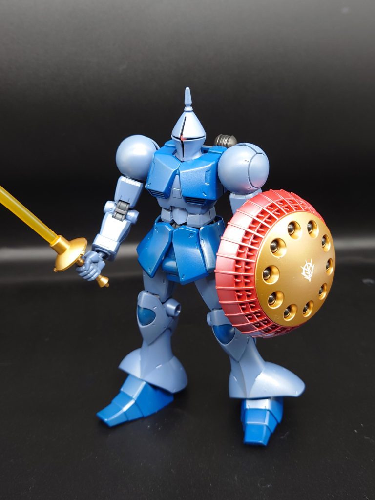 リヴァイブ版のギャン基本工作しましたが、特に合わせ目も出ず、すんごい作りやすい良キットですね！