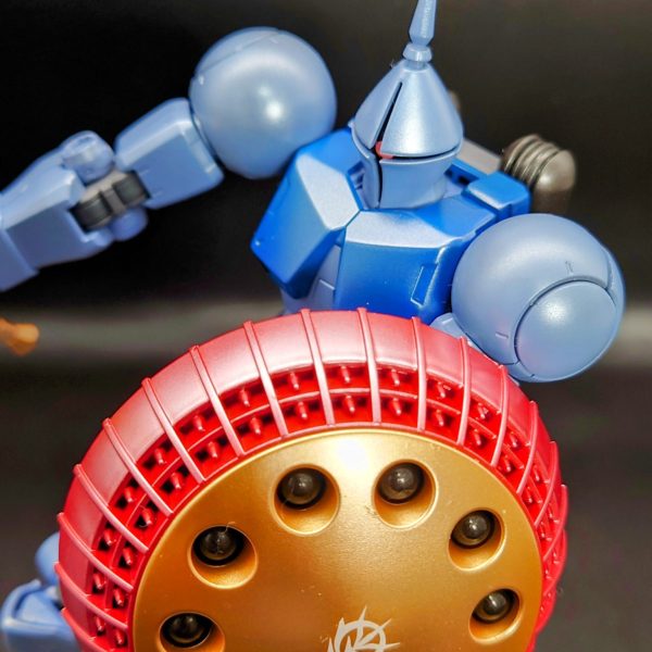 81作目　HG 1/144  YMS-15　ギャン　　パール塗装