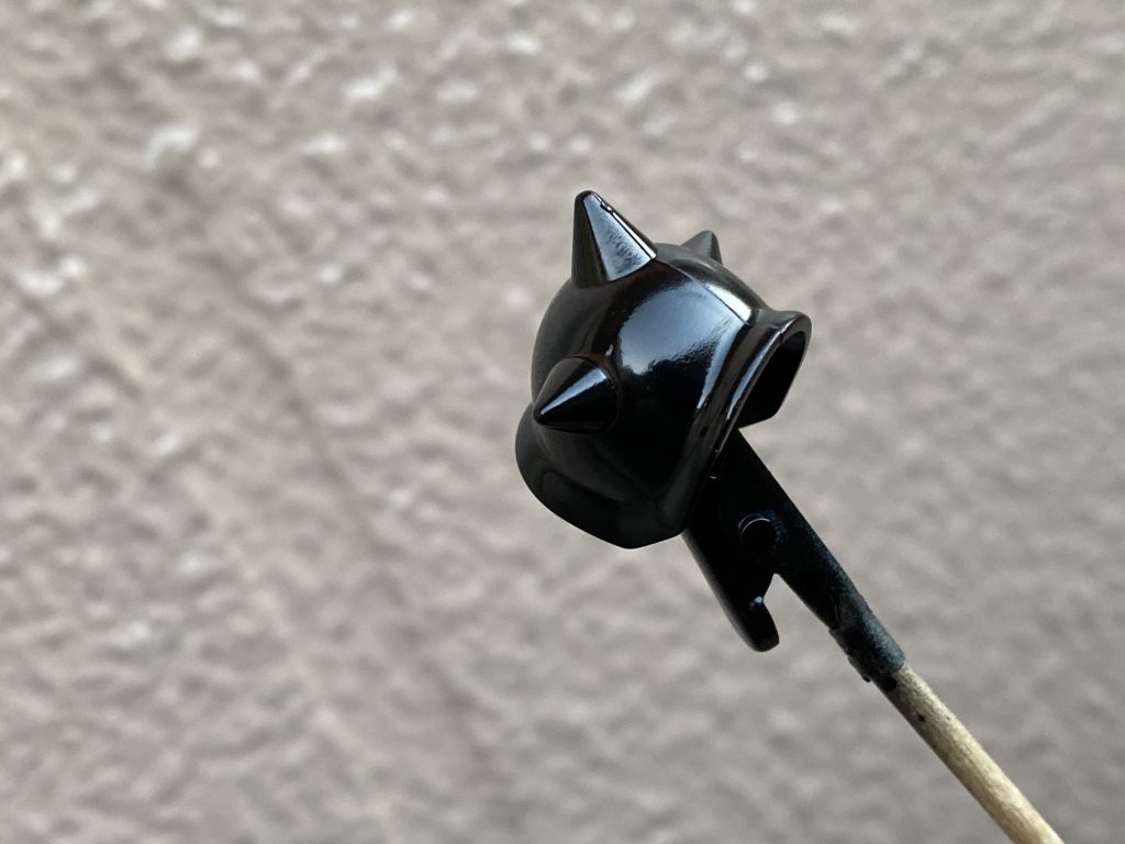 ここからは制作工程〜まず黒を塗ります！