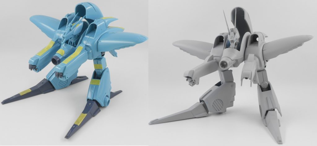 素組みとサフ状態比較。