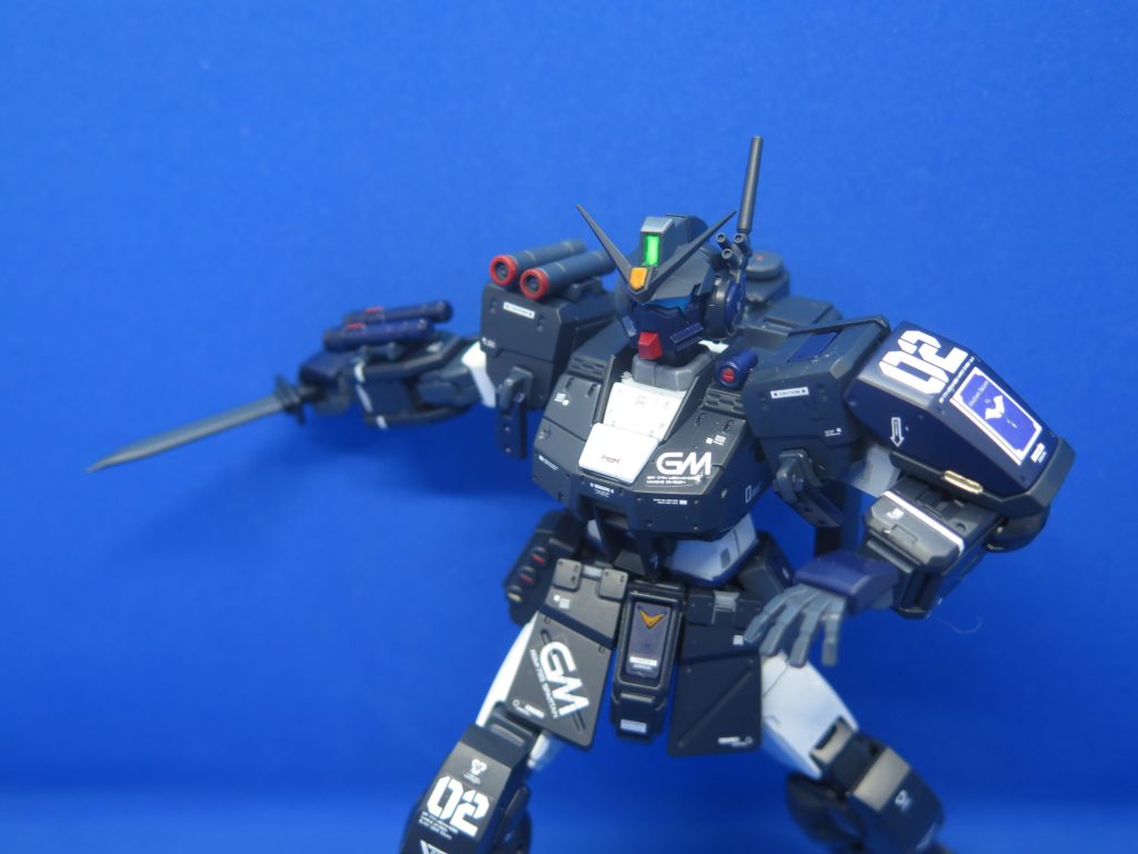 黒すぐめの傭兵が裏路地に潜む。–6枚目/制作者：遠藤俊彦