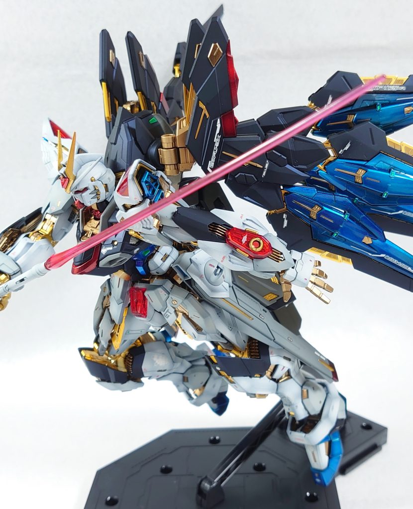 MGEX ストライクフリーダムガンダム グラデーション キャンディ塗装–6枚目/制作者:wat798