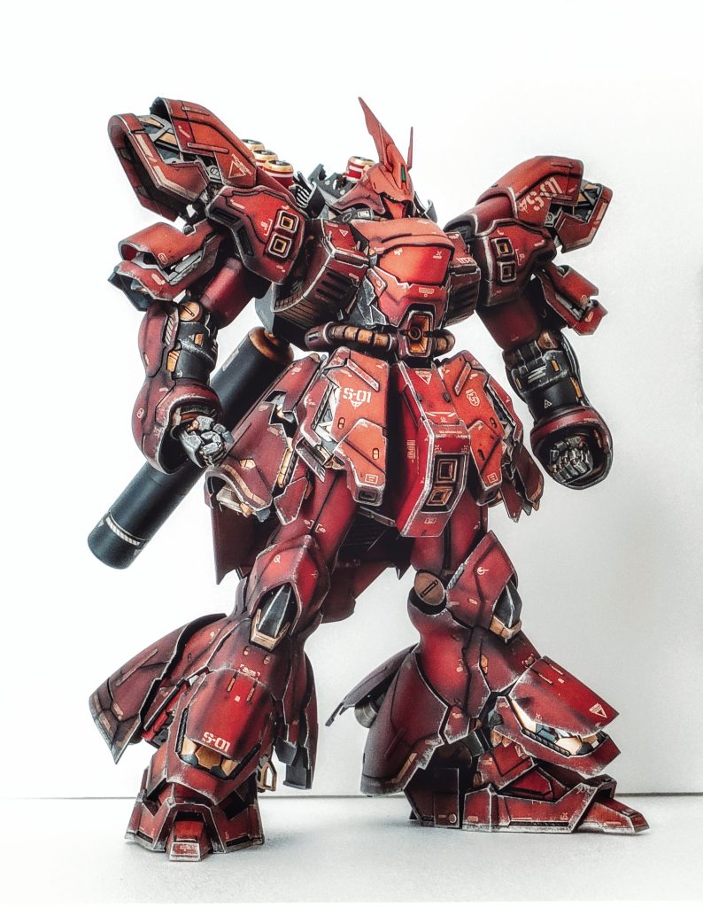 大きくハッチを開けるとシルエットが四角くくなるので開きは控えめに。フレームの着色に時間をとられました。。。