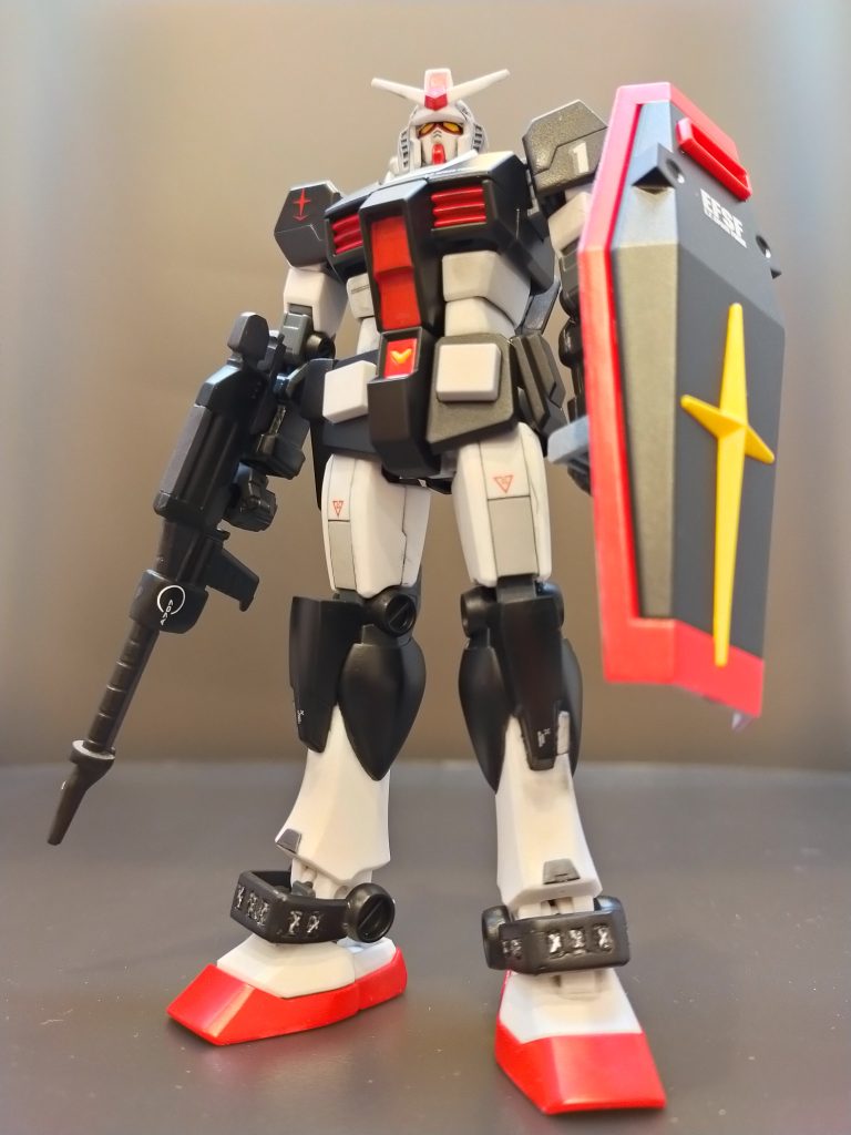 市販のパーツを使って、ディティールアップとデカール使用です。