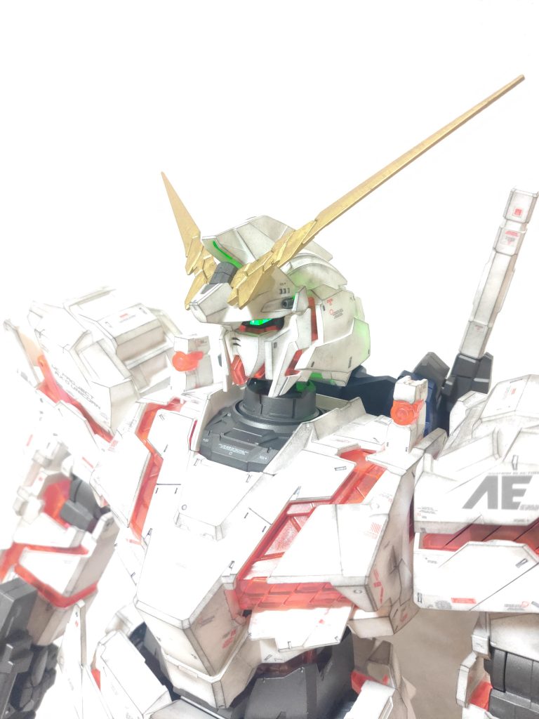 メガサイズモデル RX-0 ユニコーンガンダム Ver.TWC–8枚目/制作者：かえる