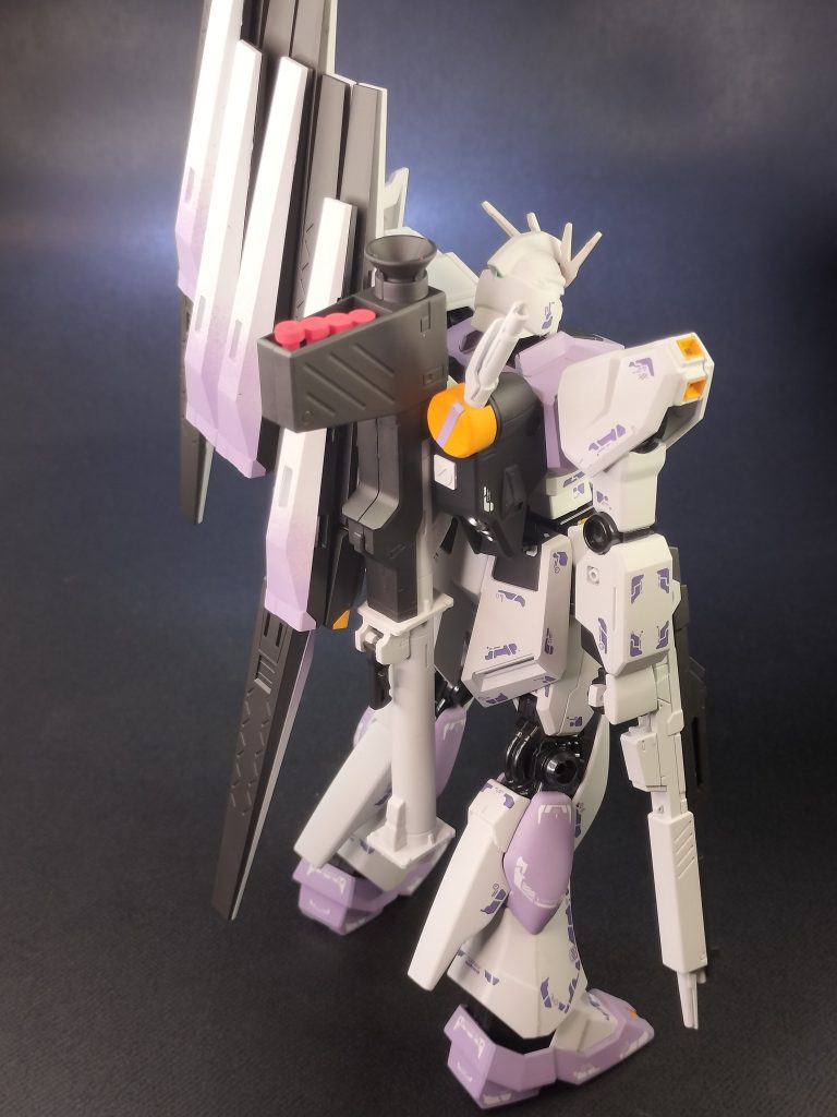 νガンダム–5枚目/制作者：ぐりぐら