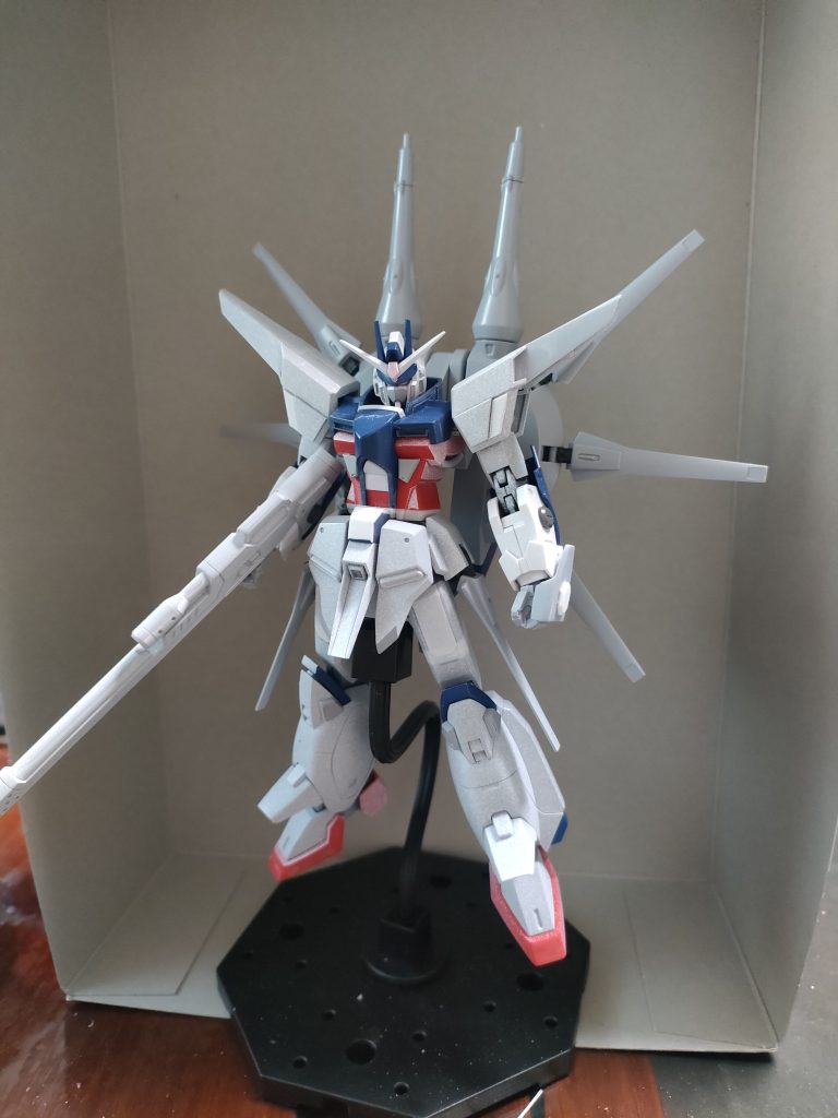 塗装前ライフル持ち手と握りこぶしが欲しかったので、ビルダーズパーツを使用し甲は自作