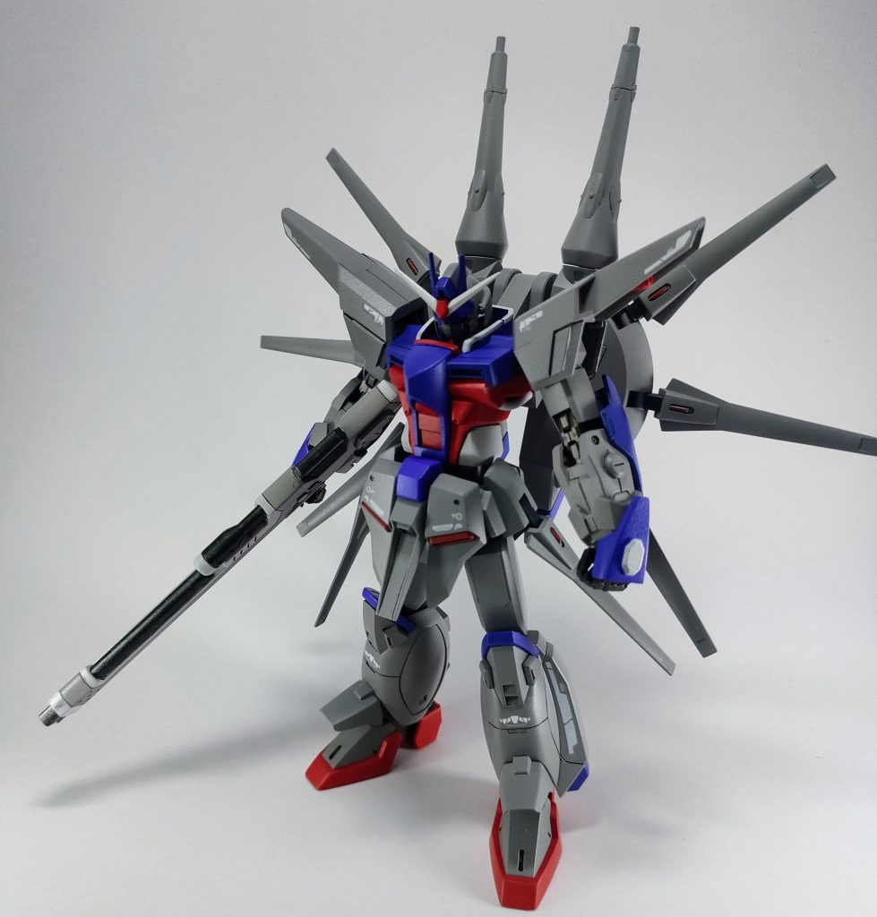 カラーリングが暗いのでグレー以外を明るめに