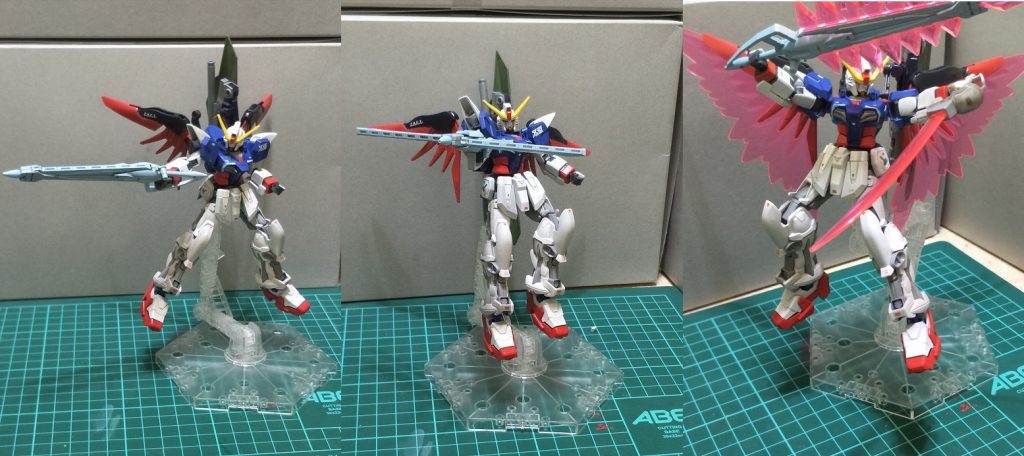 アロンダイト 装備を変更多目的攻撃兵装 クジャク実戦データに基づいた分析 アロンダイトは質量で有利だが、より複雑な状況では不利となり、厳しい状況に陥るアロンダイトは市販カレトヴルッフの設計思想をベースに戦況に合わせて再設計されており、白兵戦闘用のバスターモードと中距離の複数目標を制圧するスマッシャーモードの2つのモードを備えています。機体がさらに複雑な戦闘状況に対処できるようにする