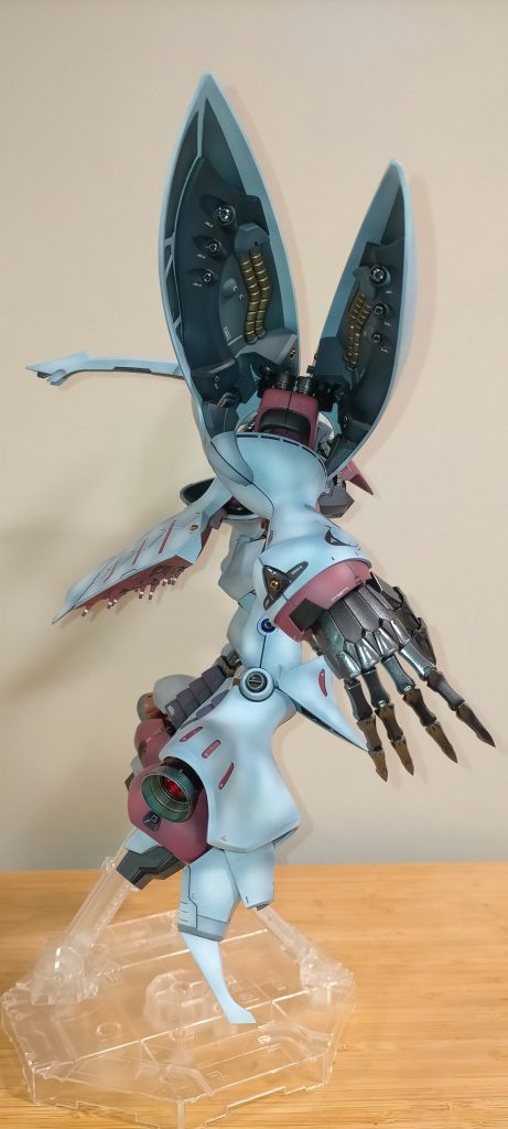 肩のバインダー内部は塗り分けました。よく見える部分なので満足度が高いです。