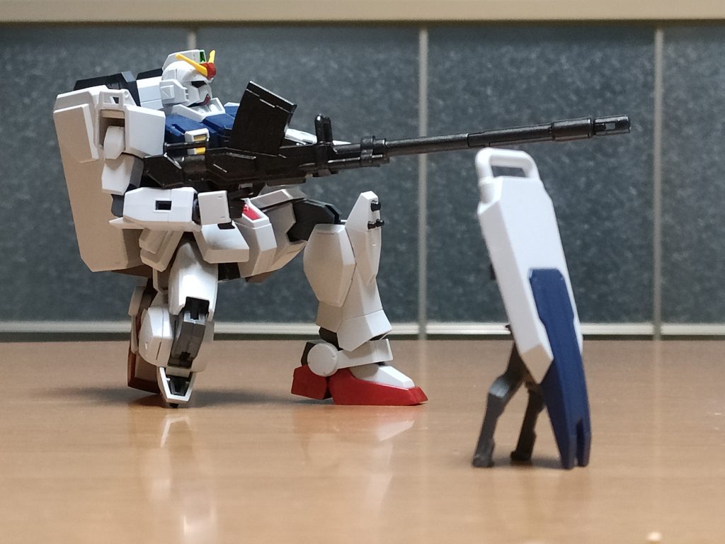 まずは自前の武器である180mmキャノンで輝き撃ち。