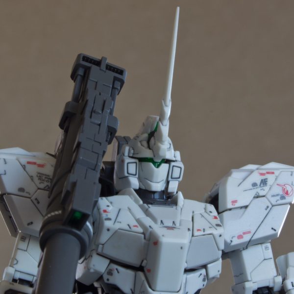 1/144 RG RX-0 UNICORN GUNDAM（UC MODE）