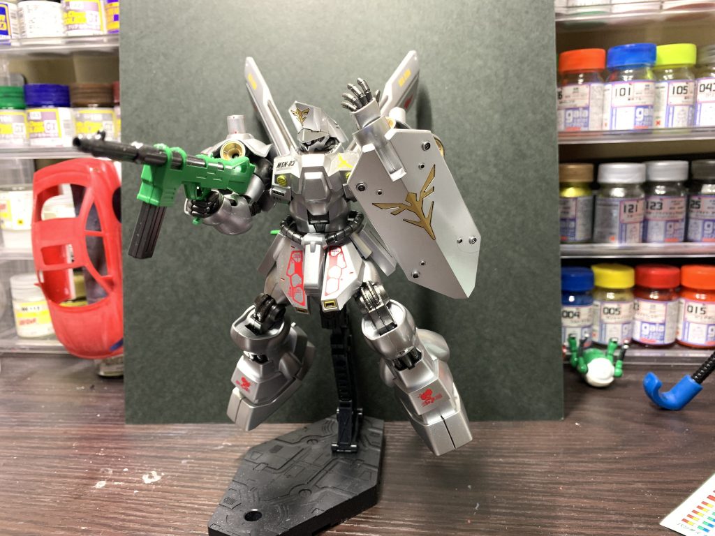 平手が付いてるのはありがたいですよねシルバーにして甲冑っぽくしてみました