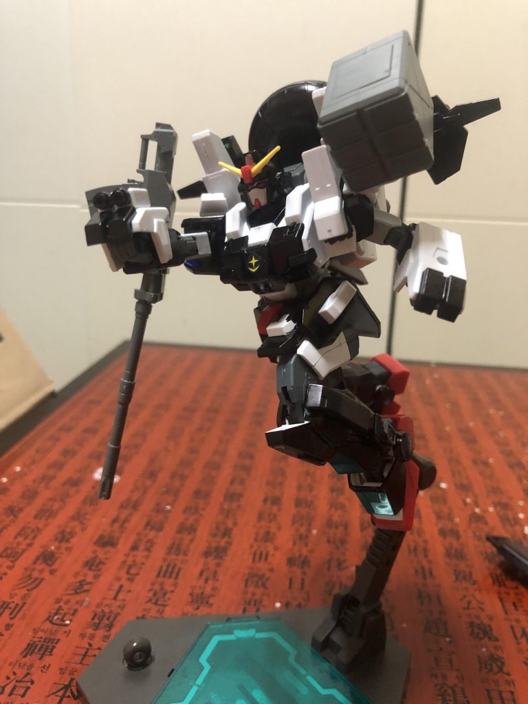 電子ナックルアクション                                                 ブルーディスティニー3号機が混ざっているので             EXAMシステムも使えます