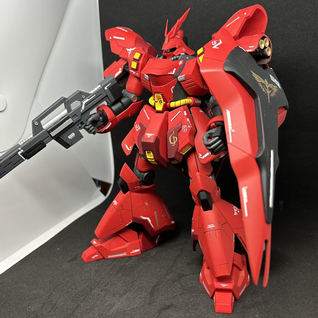 HGUC サザビー–2枚目/制作者：みなみかぜ