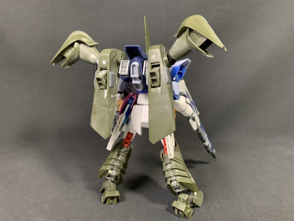 背面。ほぼアメストのバックパックにゲイツのウイングを取り付けただけです。