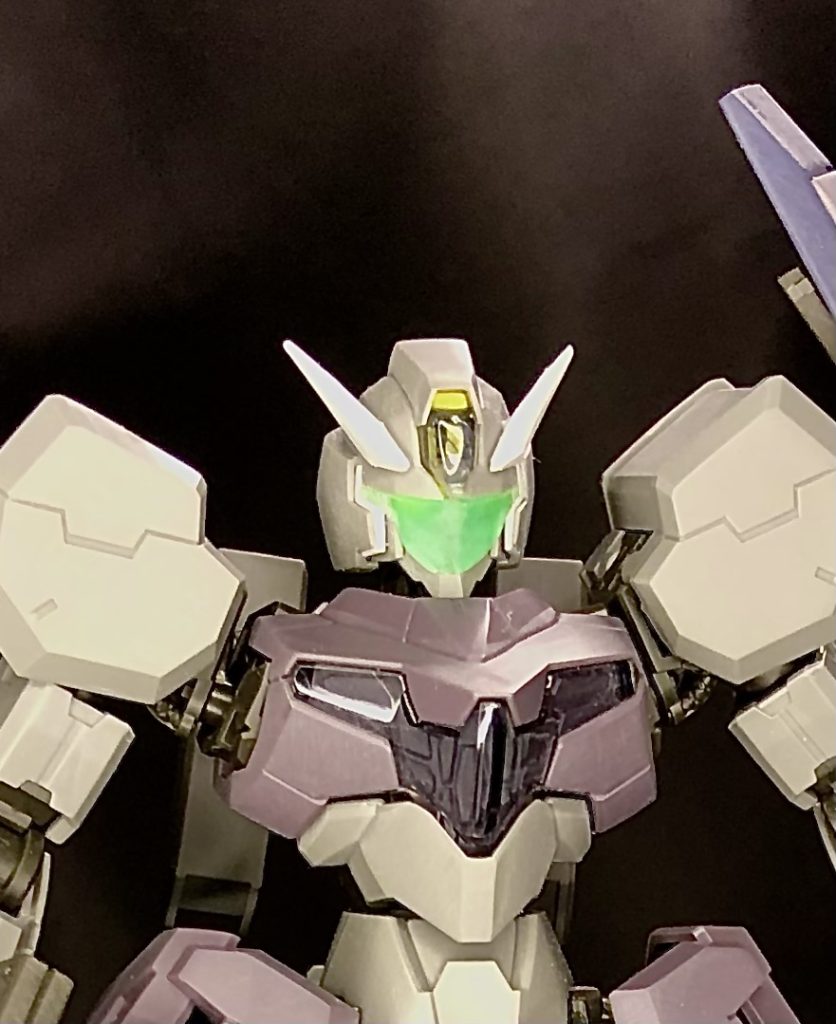 クリアーレジンは、セリアのクリアーグリーンを使用し、製作しています。