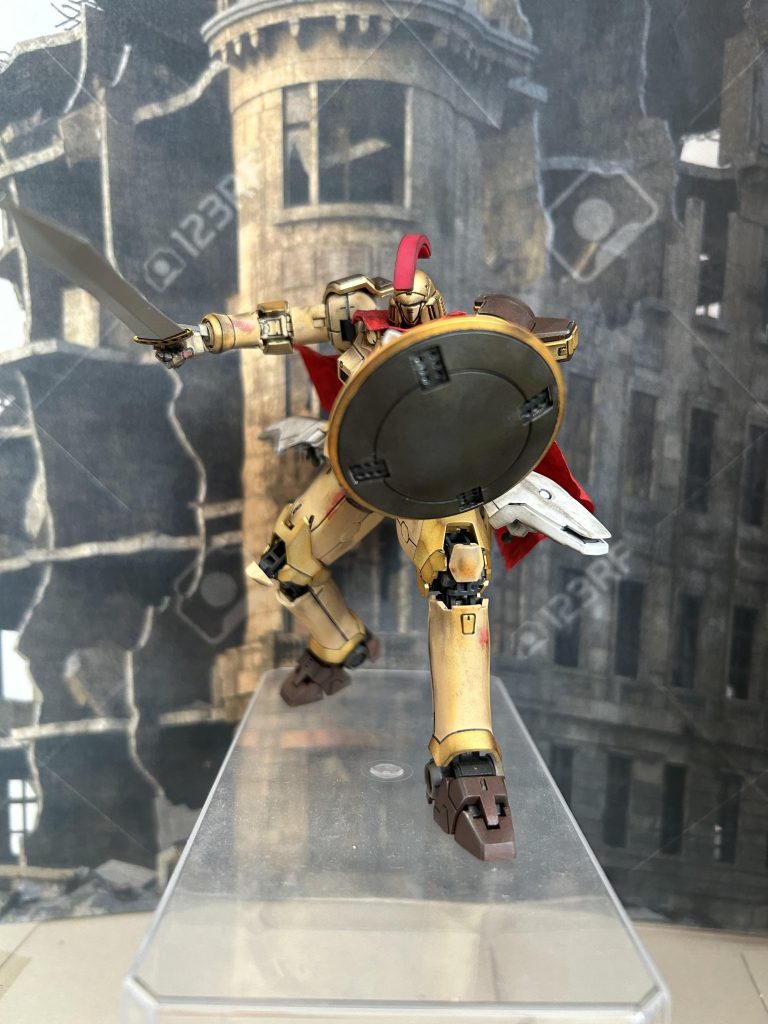 （実況）さぁ、トールギス今日はどんな闘いを見せてくれるのか。