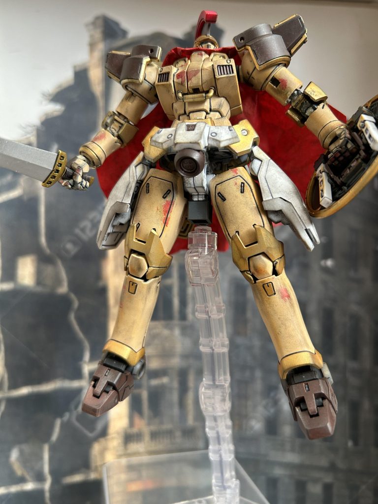 マーカー用エアブラシで塗装しました。使用した色肌：マスターカラースプレー（タン）鎧：ガンダムマーカー（イエローゴールド）靴・肩：ガンダムマーカー（レッドブラウン）盾：ガンダムマーカー（ジオングレー）返り血：スポンジで着色しました。