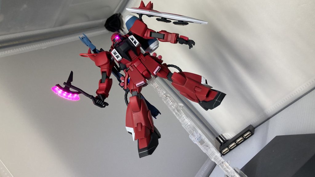 HGガナーザクウォーリア 電飾改造–2枚目/制作者：JINSUBARU