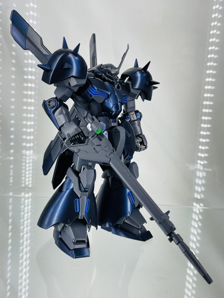 ビームライフルはメッサーの物とMGシナンジュのものをガッチャンコして、個人的には違和感なく大型化出来たと思います。