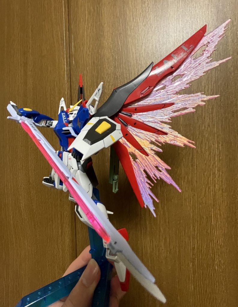 トランザムホロレッド作った人天才すぎる–4枚目/制作者：@SaiShunYuNichil