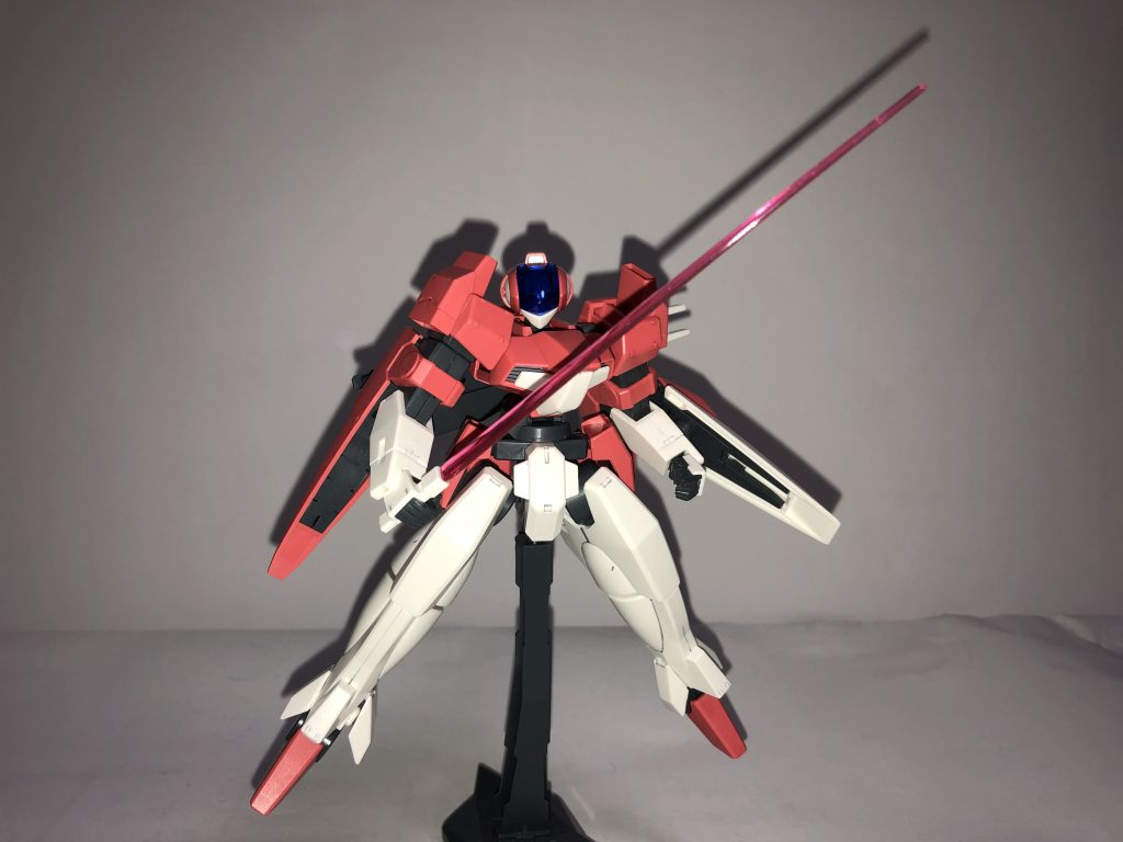 ここまで丸い頭部も印象的