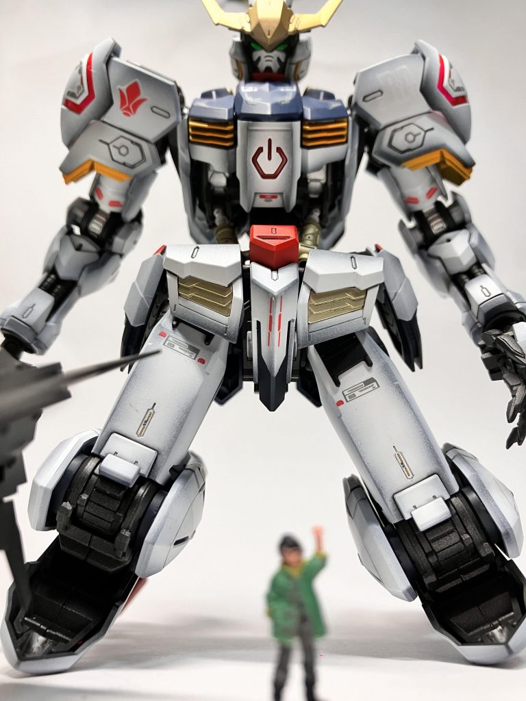 写真の撮り方でアニメに入ったような写真が撮れました!リアルな質感により、よりアニメ調にできてるので、とても写真映えします。