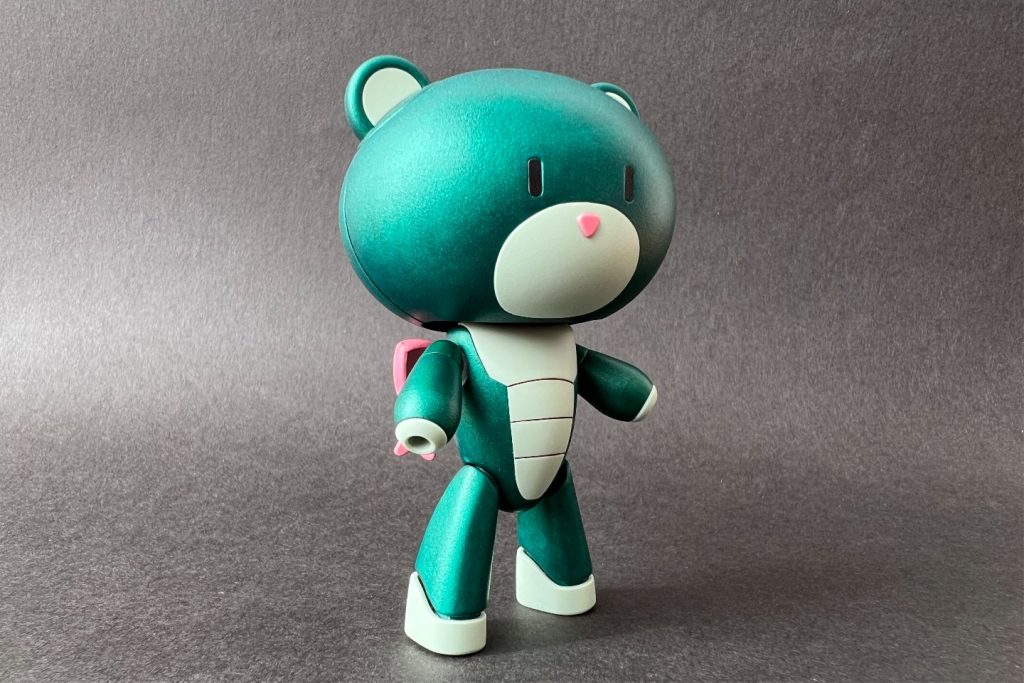 #下塗りAQUEOUS SURFACER 1,000（グレー）#部分塗装AQUEOUS水性ホビーカラー（メタリックグリーン）TAMIYA COLOR ENAMEL PAINT（ピンク）#スミ入れTAMIYA スミ入れ塗料（ブラウン）#トップコート水性プレミアムトップコート（つや消し） 