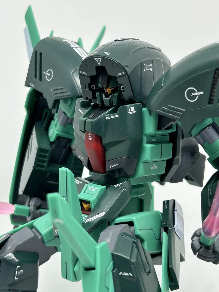 改修前に一度変形させてみましたが、あんなにキレイに変形出来るの凄いですね。