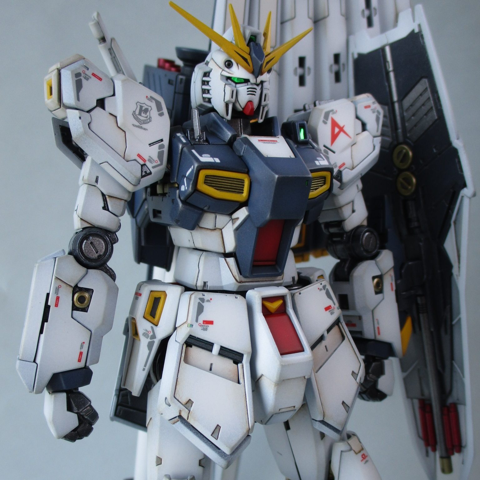 RG RX-93 νガンダム｜しろねこさんのガンプラ作品｜GUNSTA（ガンスタ）